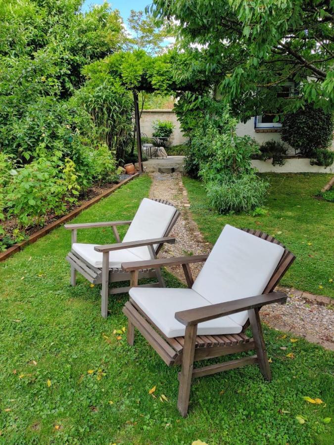 Bed and Breakfast Le Cerisier Mareil-Marly Exterior foto